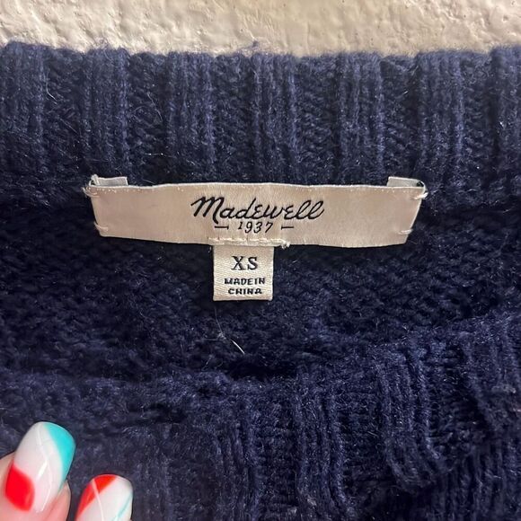 ✨Madewell Navy Easy Cable Knit Merino Wool Sz XS Sweater✨ - Picture 10 of 11